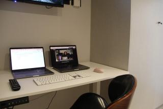 Comfy Studio In Upmarket Suburb - 1