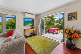 Calm Horizon - Taupo Holiday Home - 5