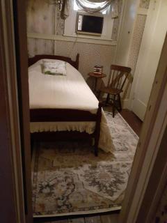 Historic Rider's Inn - 1