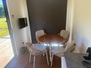 Ferncroft Farm Tiny Home - 9