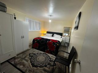 Room for Rent Prime Location - 4