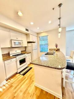 Lovely 1BR Apartment Near Woodbury Town Center - 4