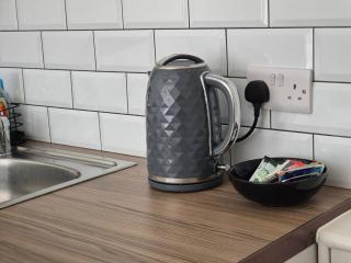 #1 Portsmouth Studio Apartment - 4