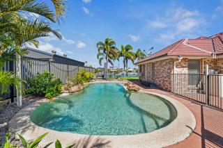 Family Tides Waterfront Home on the Canal - 8