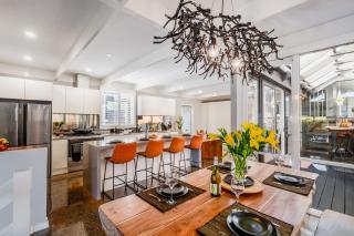 Ocean Grove Luxe Retreat with Pool, Spa and Sauna - 8