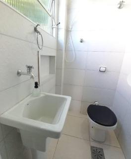 Apartamento á 50 Metros da Areia - 2