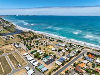 Sunset Beach Holiday Park - Geraldton - 0