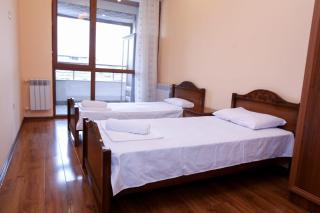 Great View 2 Bedroom Large apartment with Balcony! - 2