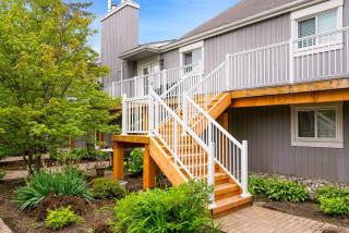 The Fox Den - Modern Condo Collingwood - Sleeps 5 - 8