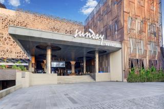 Sunday Hotel Arshika Sunset Road - 1