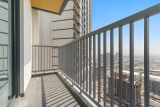 Spacious 2BR in The Crest with pool and gym - 6