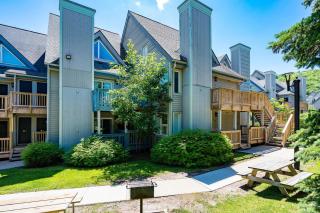 Sweet Retreat Ski-In Ski-Out - Pool & Hot Tub - 6