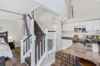 Cozy Nest Ski-In-Out Pool Hot Tub Shuttle - 2