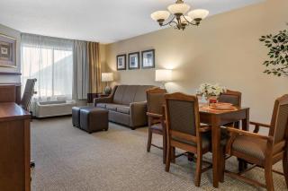 Comfort Suites Grandville - Grand Rapids SW - 3