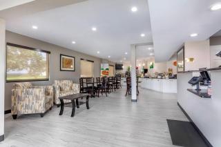 Quality Inn McComb - 4