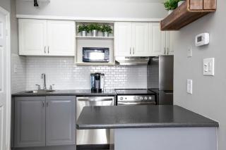 Northern Tranquility Ski-In-Out Pool Shuttle - 7