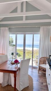 Kalliste Boutique Stays, Misty Shores Cottage - 7