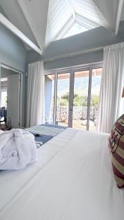 Kalliste Boutique Stays, Misty Shores Cottage - 6