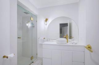 Jefferson Cove - Relaxed Poolside Escape by the Sea - 8