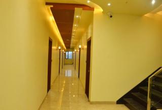 4Everstay By Ratan Premium Rooms With Free Parking & Wifi !!! Best Family Hotel In Vrindavan - 0