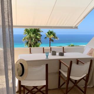 Apartamento con encanto y vistas al mar en Son Bou - 0