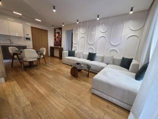 Luxury 1 bedroom at La marina - 7