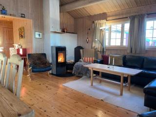 Koselig Og Sentral Hytte Med Peis Og Badstue - 8