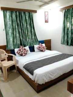 Hotel Shree Maya Inn - 4