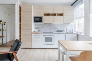 Live like a Londoner by TOWER BRIDGE - 3