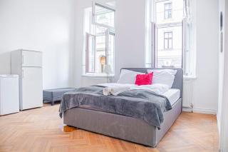 Classy 2BR Apt. w/ Exclusive Location near AKH - 2