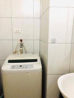 Hub Metro in makati 100west 1br with balcony - 1