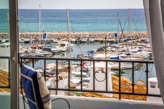 2 bedroom in Puerto Banus with open sea views - 1