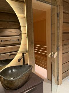 New exclusive cabin - panoramic views with ski in-out - 6