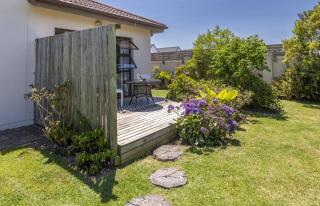 En-suite, private room, free WIFI in Plett - 4