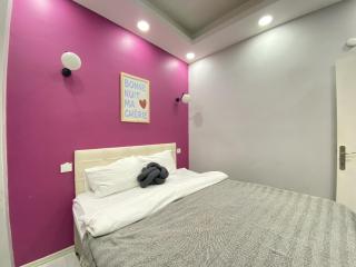 Stylish 1BR Home in Taksim - Steps to İstiklal - 1