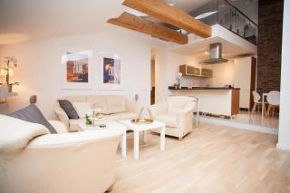 Rainbow Apartments 1 - 6