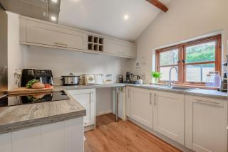 2 Bed in Pancrasweek oc-o30445 - 1