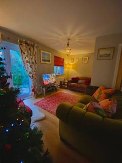 Modern Townhouse in Penryn with Private Parking - 7