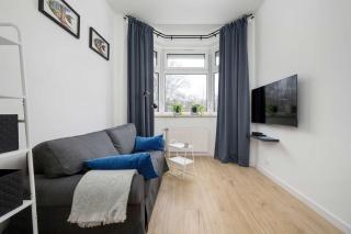 Comfortable Apartment for 4 Guests, Pet Friendly by Noclegi Renters - 9