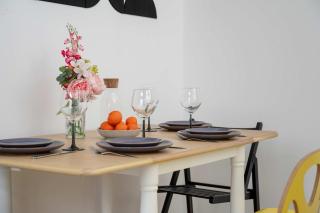 Comfortable Apartment for 4 Guests, Pet Friendly by Noclegi Renters - 4