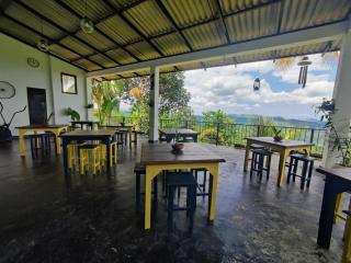 Sara's Grove Boutique Bungalow - 2