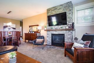 Hickory Ridge Across Blue Mtn Hot Tub Shuttle - 8