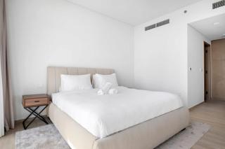 Amazing 2br with a lagoon view in Creek Harbour - 3