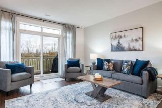 The Blue - Walk to the Village Shuttle & Hot Tub - 0