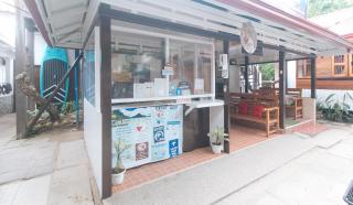 RedDoorz @ Tandikan Beach Cottages - 5