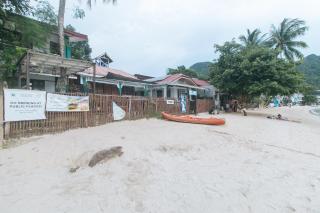 RedDoorz @ Tandikan Beach Cottages - 7