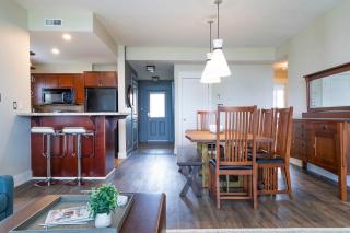 Bears Den - Hot Tub - Ski Views - Walk to Village - 7