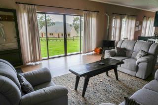 Shiloh Country Cottage - 3