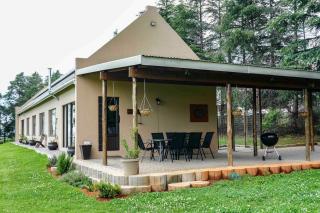 Shiloh Country Cottage - 8