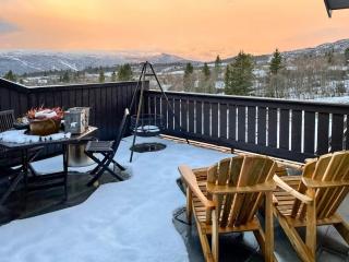 Panoramic Apartment In The Heart Of Beitostølen - 9